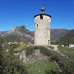 Vakantiehuis Quie, Ariege Maison Avec Jardin Au Coeur Des Montagnes *