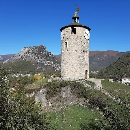 Ferienhaus Quie, Ariege Maison Avec Jardin Au Coeur Des Montagnes *