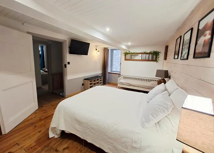 Quie, Ariege Maison Avec Jardin Au Coeur Des Montagnes Nyaraló