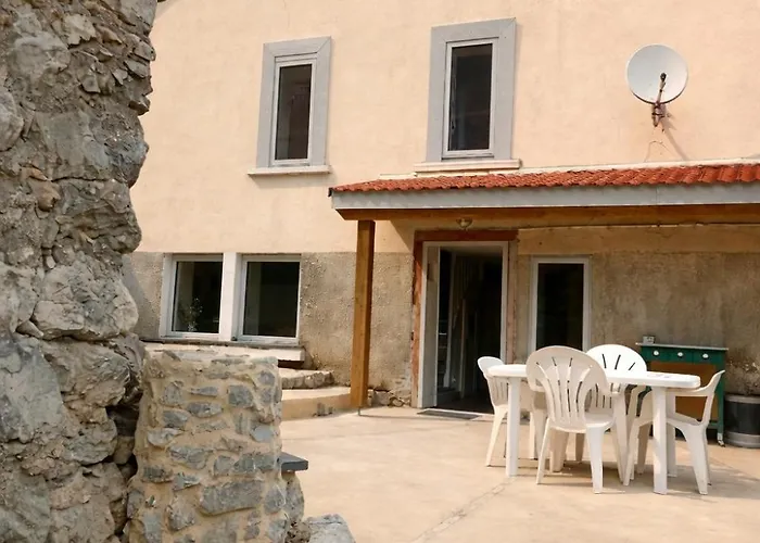 Quie, Ariege Maison Avec Jardin Au Coeur Des Montagnes Casa de Férias